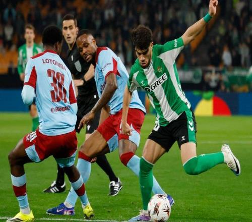 马刺主场力,克篮网,瓦塞尔独得,足彩,体彩,彩票,体育彩票,足球彩票,彩票合买,乐发彩票