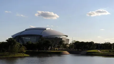 “2025年BBC英超年度最佳评选：利物浦领先，最佳射手紧随”