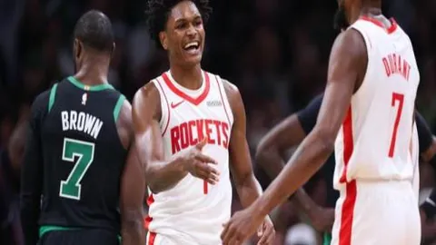 末节3分半逆袭15分，国王逆转胜76人，福克斯轰35分，乔治30分却失误连连