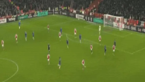 “大巴黎仅收到沙特球队报价，维拉蒂留队梦想恐破碎”